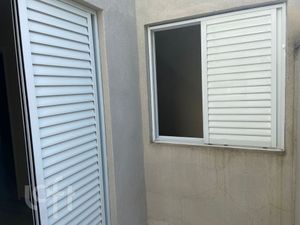 Image 9 - 886740