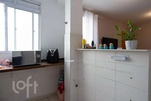 Image 4 - 886747