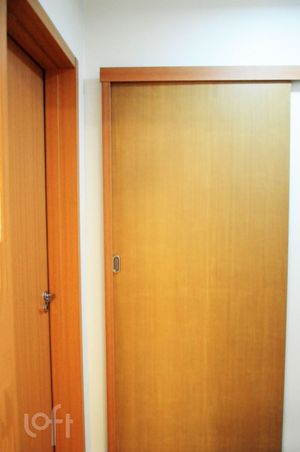 Image 10 - 886748