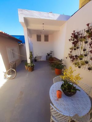 Image 8 - 886787
