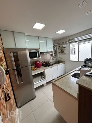 Image 13 - 886799