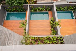 Image 24 - 886801