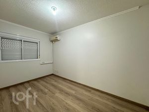 Image 11 - 886804
