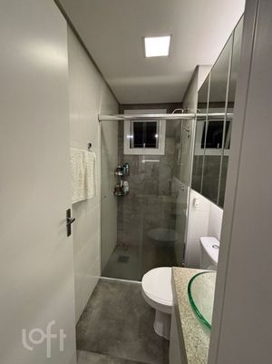 Image 19 - 886807
