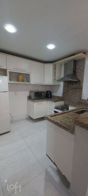 Image 9 - 886816