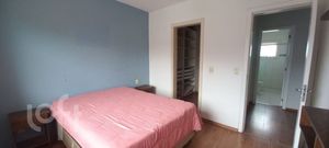 Image 18 - 886816