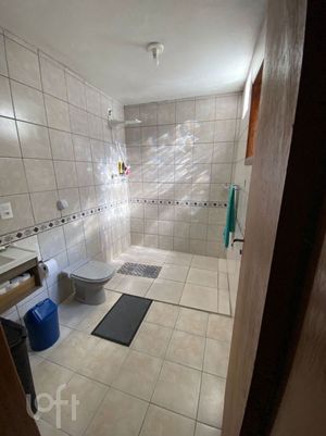 Image 15 - 886826