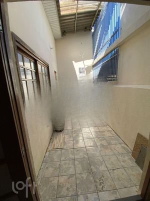 Image 13 - 886826