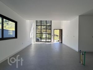 Image 6 - 886837