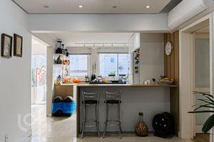 Image 7 - 886838