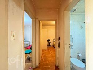 Image 5 - 886847