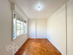 Image 8 - 886847