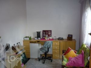 Image 16 - 886849