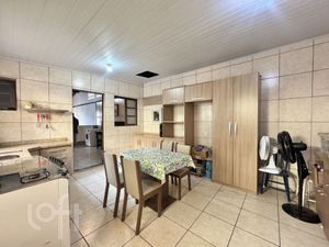 Image 9 - 886849