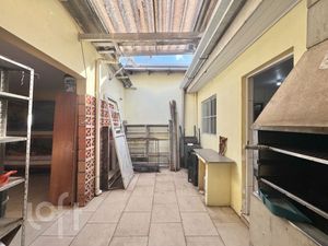 Image 19 - 886849