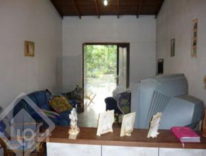 Image 4 - 886849