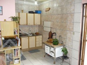 Image 9 - 886849