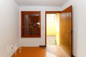 Image 8 - 886851