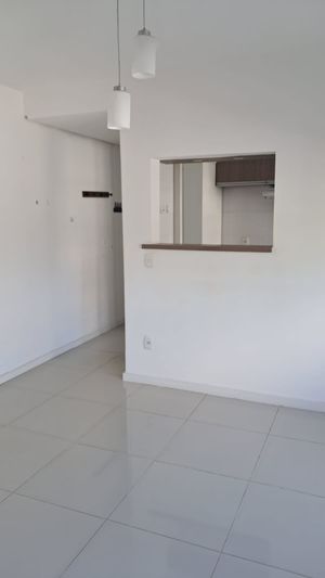 Image 3 - 886853