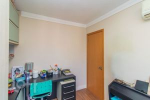 Image 15 - 886854