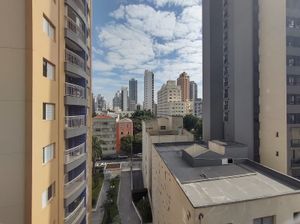 Image 16 - 886860