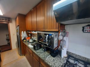 Image 9 - 886909