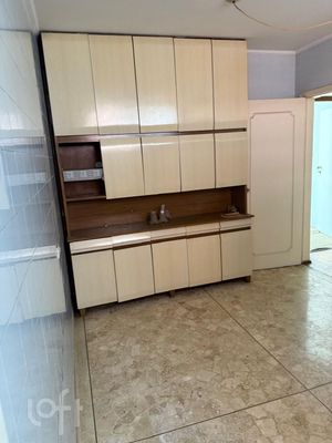 Image 1 - 886911