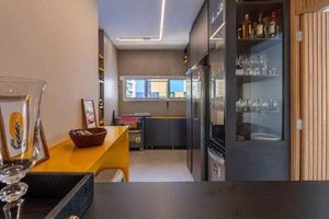Image 13 - 886915