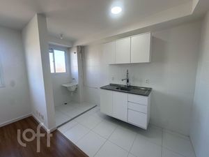 Image 4 - 886917