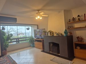 Image 1 - 886919