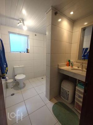 Image 11 - 886927