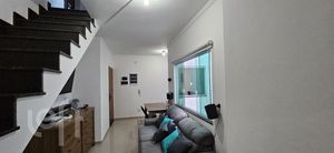 Image 10 - 886937