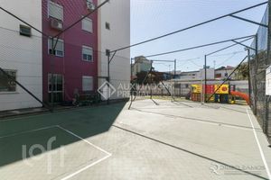 Image 24 - 886945