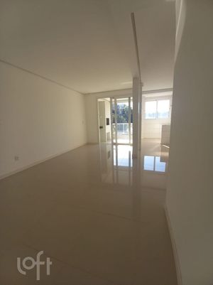 Image 13 - 886953