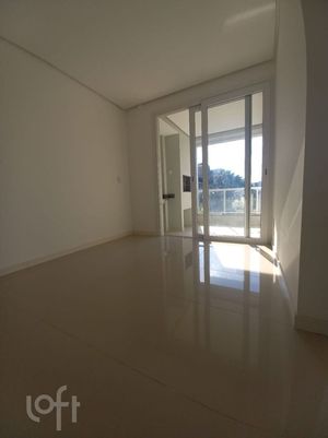 Image 4 - 886953
