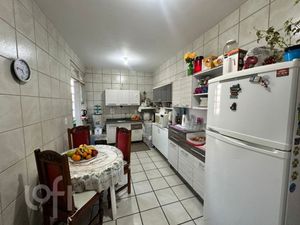 Image 5 - 886961