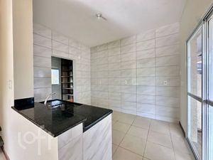 Image 10 - 886968