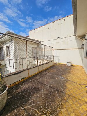 Image 31 - 886998