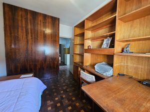 Image 15 - 886998