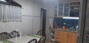 Image 7 - 887004