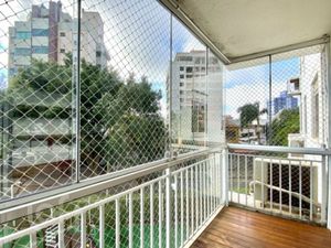 Image 4 - 887010