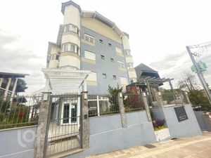 Image 19 - 887011