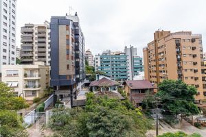 Image 30 - 887016
