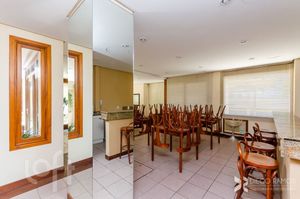 Image 39 - 887016