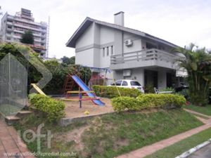 Image 13 - 887034