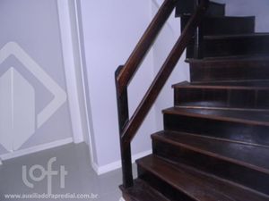 Image 9 - 887034
