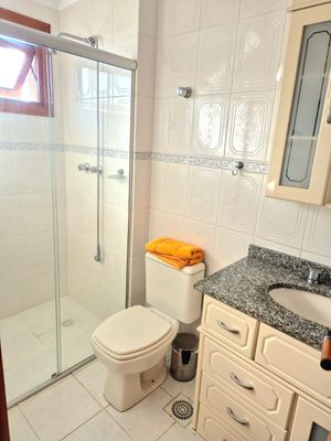 Image 9 - 887101