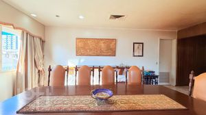 Image 1 - 887118