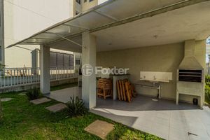 Image 3 - 887124