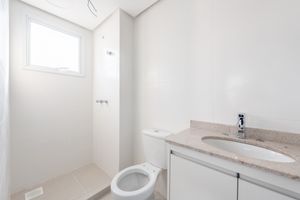 Image 19 - 887125